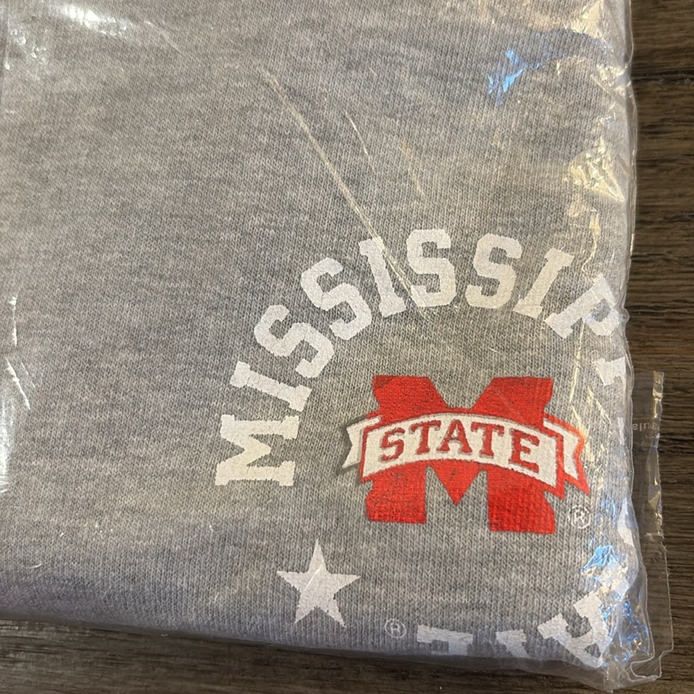 NWT [Old Varsity Brand] Mississippi State Bulldogs NCAA Zip Pullover Womens XL - Picture 4 of 6